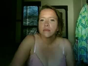 jussnobodybutme's chat room