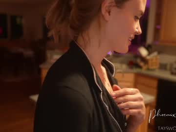 phoenix_taylor's chat room