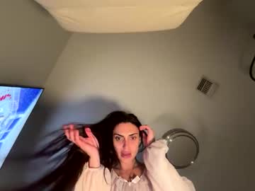 ella_ella_ella_ay's chat room