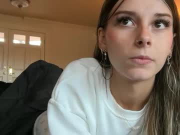 clairewalkerrr's chat room