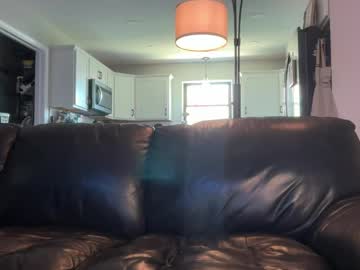 minahoneyy38's chat room