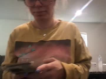 texas_blonde's chat room