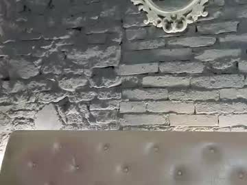 vixvixenn's chat room