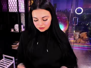 alma_pearl's chat room