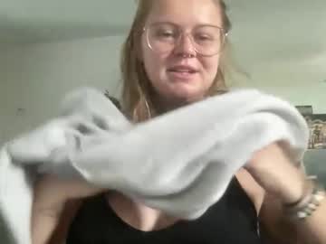 madlymads's chat room