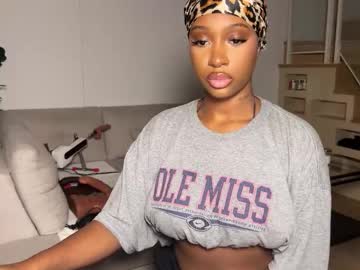 violet6xft's chat room