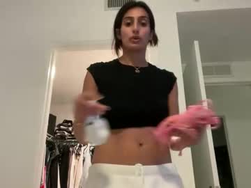 camiliakxoxo's chat room