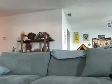 madlymads's chat room