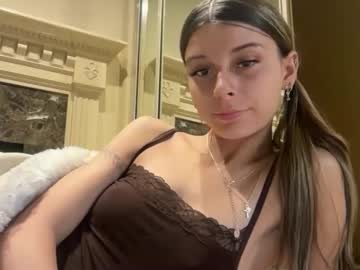 clairewalkerrr's chat room