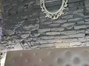 vixvixenn's chat room