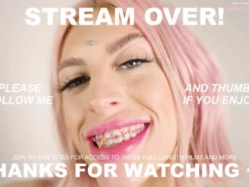 saintjade's chat room