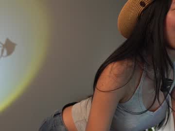 littlemiss_kira's chat room