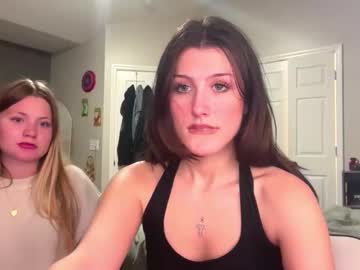 briadominick's chat room