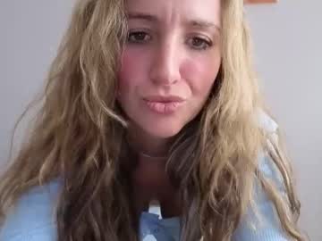 kaygraciee's chat room