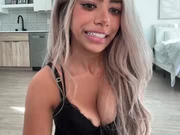 juliaabrooks's chat room