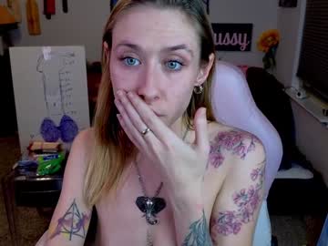 pr3ttyp1nkpussy's chat room