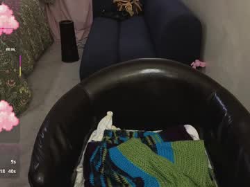 honey_tia's chat room