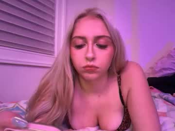 kateharperr's chat room