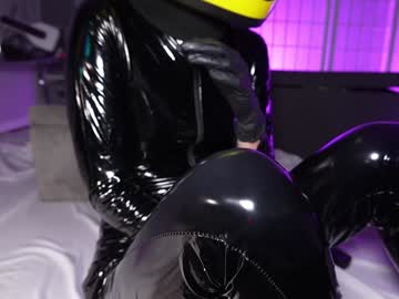 finleyfae's chat room