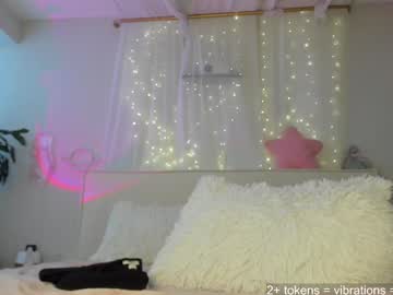 laurenxcros's chat room