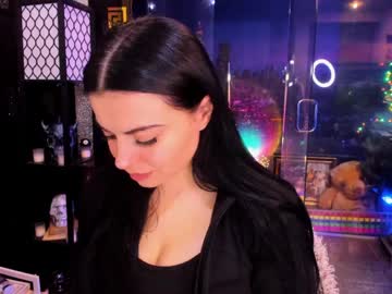 alma_pearl's chat room