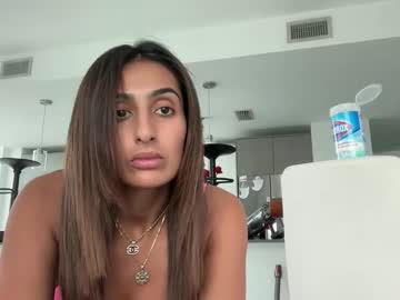 camiliakxoxo's chat room