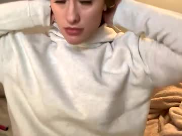 aliciacolette123's chat room