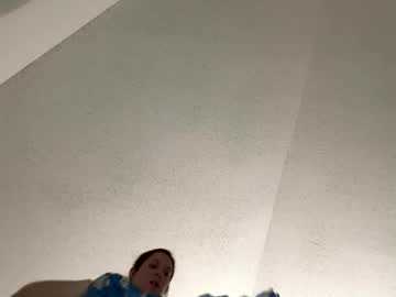 bigoltittycomittee's chat room