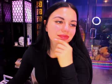 alma_pearl's chat room