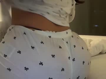 pollyyypocket's chat room