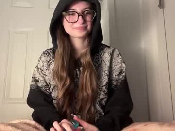 fantasyella's chat room