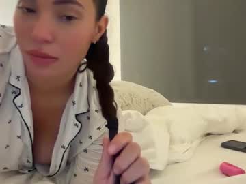 pollyyypocket's chat room