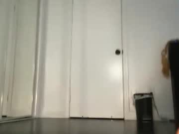 ursweetestlilly's chat room