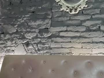 vixvixenn's chat room