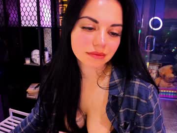 alma_pearl's chat room