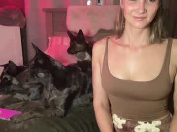 kaileeshy's chat room