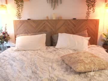 phoenix_taylor's chat room