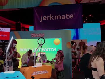 bunnydollstella's chat room