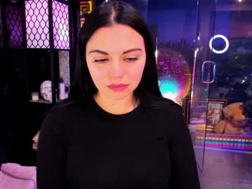 alma_pearl's chat room