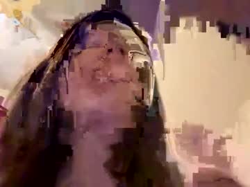 deepthroatqueen33's chat room