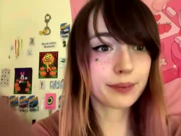 kittyme0ws's chat room