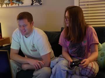 peachespunkins's chat room