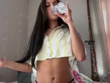 minahoneyy38's chat room