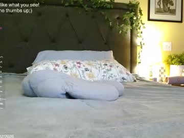 skybella_'s chat room