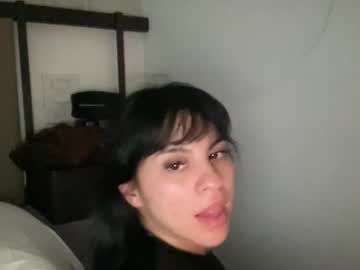 latinadancer23's chat room