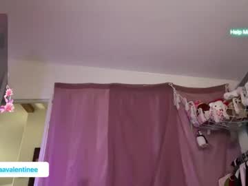 giaavalentinee's chat room