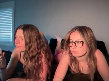 emilyparkerrr's chat room