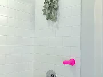 emilyybarely's chat room