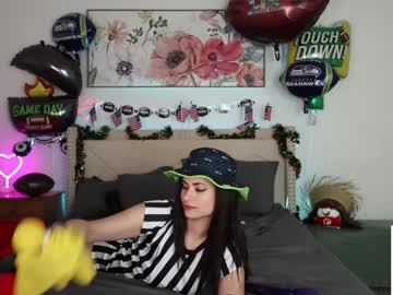 ari_lovexo's chat room