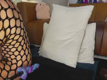 taylor_love_303's chat room